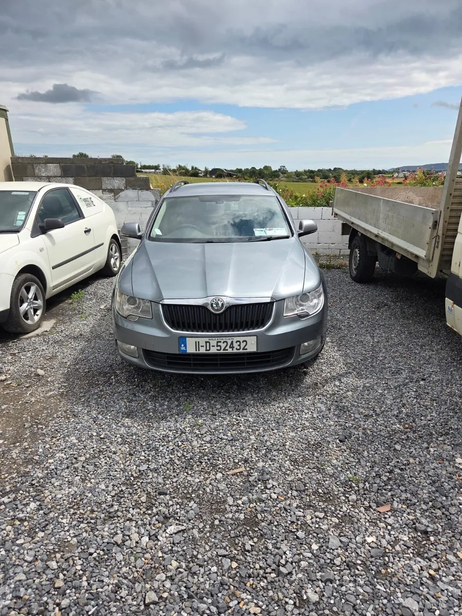 2012 Skoda superb Auto - Image 2