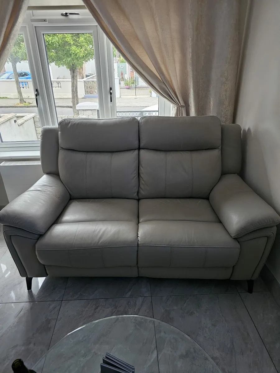 Sofa Suite - Image 1