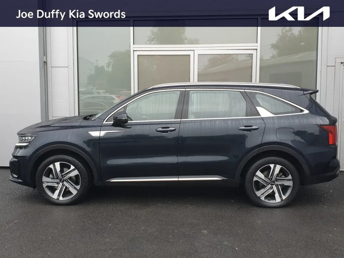 Kia Sorento 1.6 Phev K3 4X4 7 Seats - Image 4