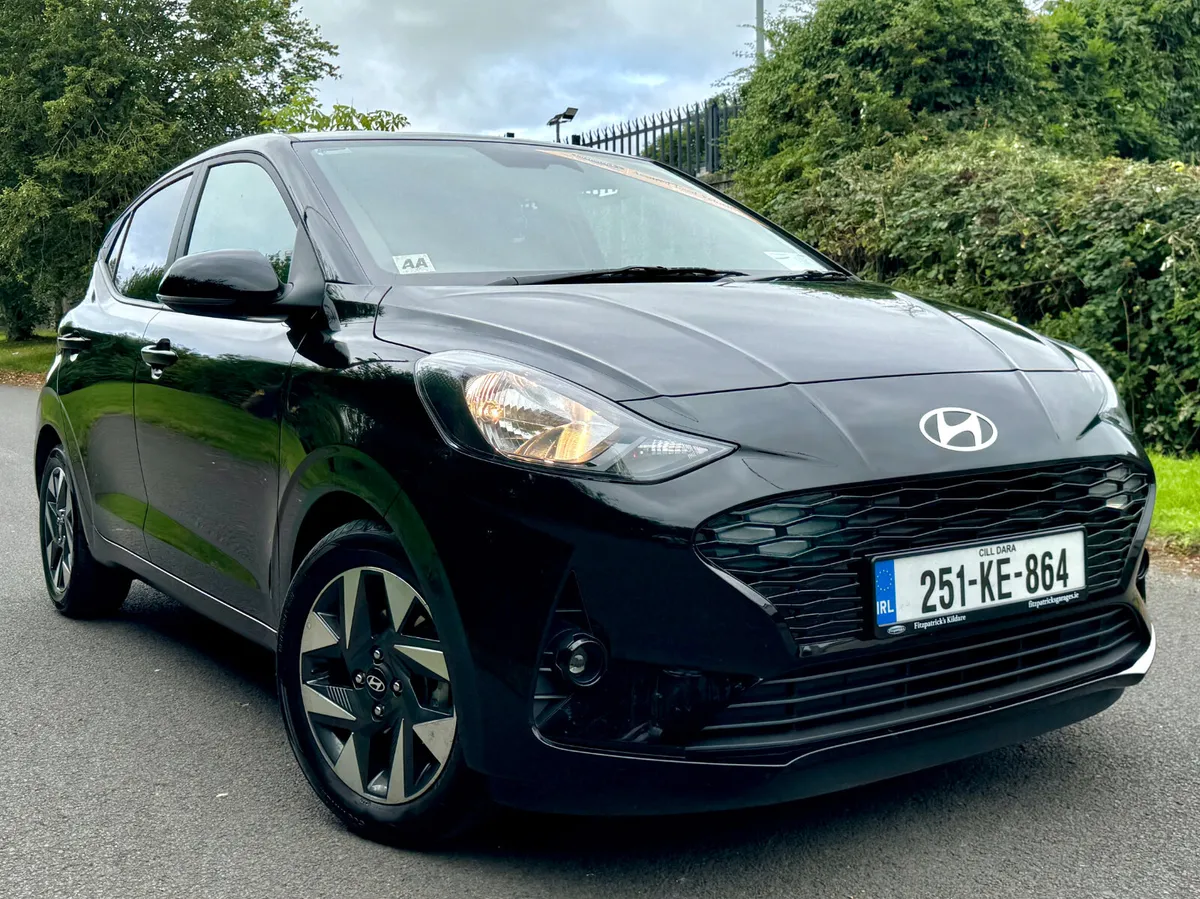 Hyundai i10 Deluxe Plus - 2025 - Image 1