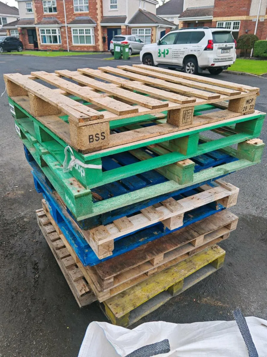 Free Pallets