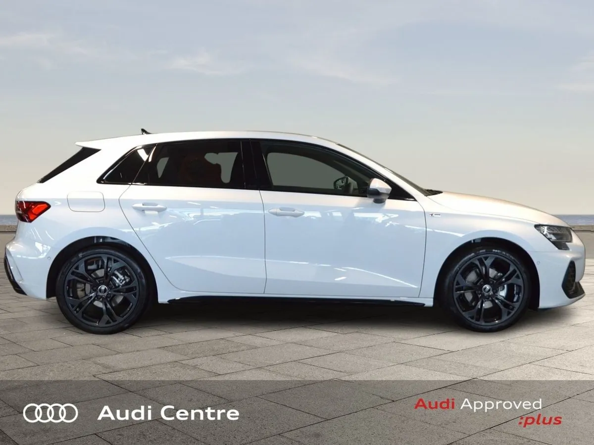 Audi A3 SB 30 Tfsi 115HP S-line - Image 3