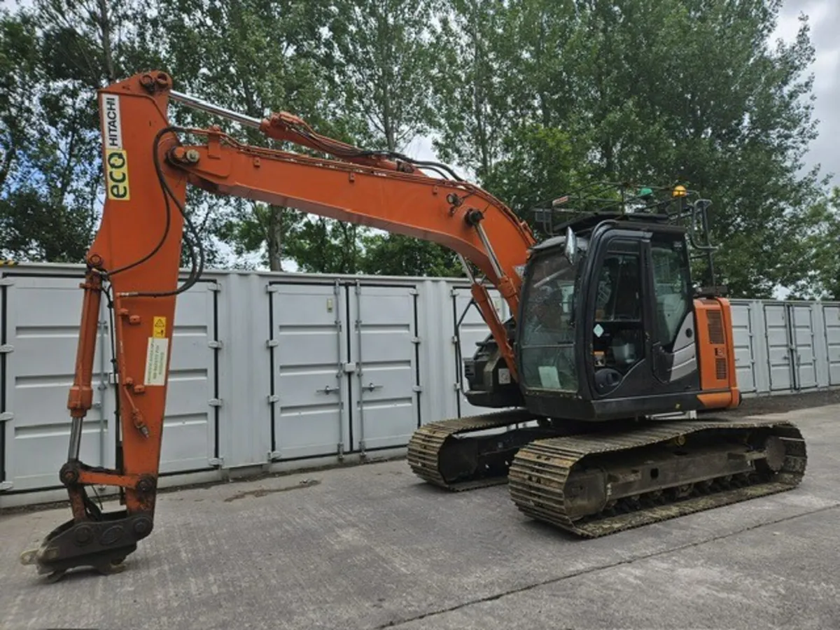 Hitachi Solutions @ Undercarriage Ireland - Image 1