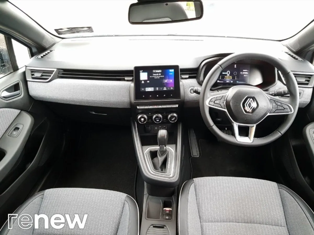 Renault Clio E-tech Hybrid 140 Auto Dfull Techno - Image 2