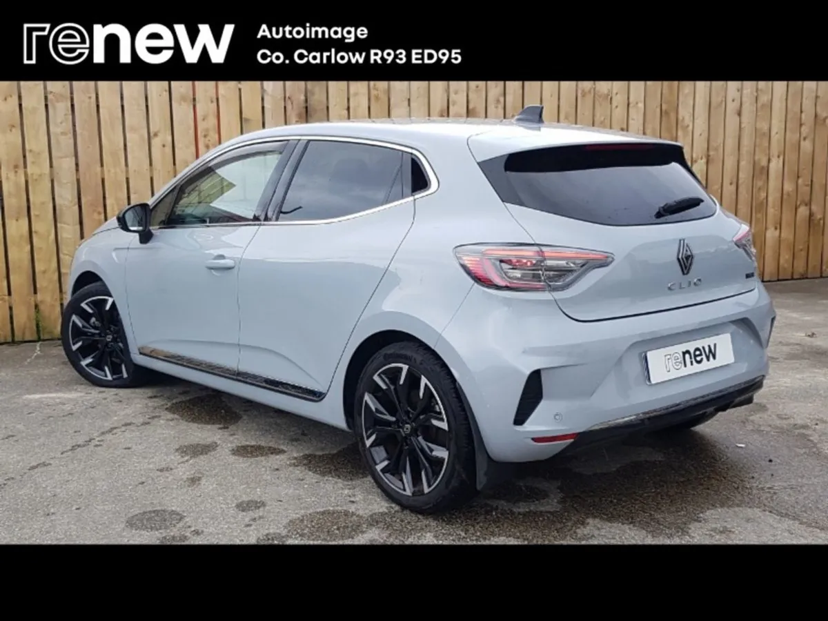 Renault Clio E-tech Hybrid 140 Auto Dfull Techno - Image 3