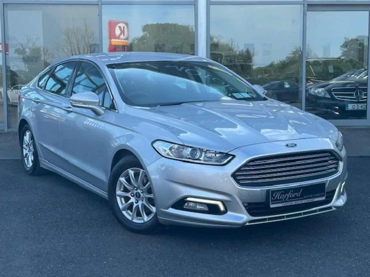 Ford Mondeo 1.5 TDCi Zetec Hatchback - Image 1