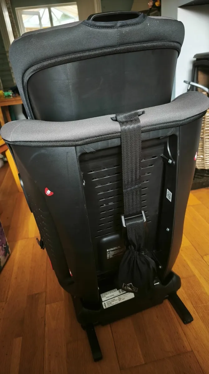 Joie car seat - Image 2