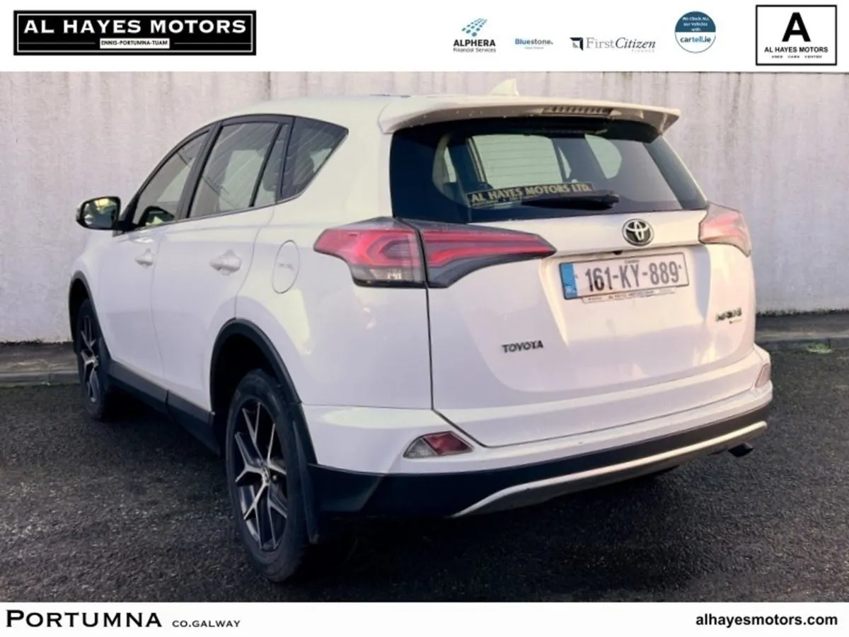 Toyota Rav4 2.0 D-4d (143) 2WD Luna Sport - Image 3