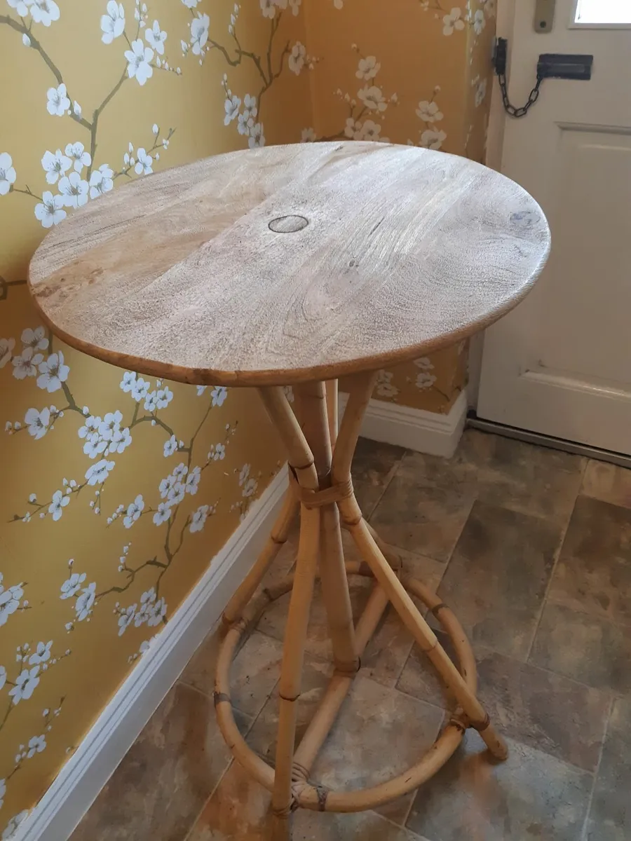 Beautiful Vintage Faux Bamboo Bistro/Occasional Ta - Image 3