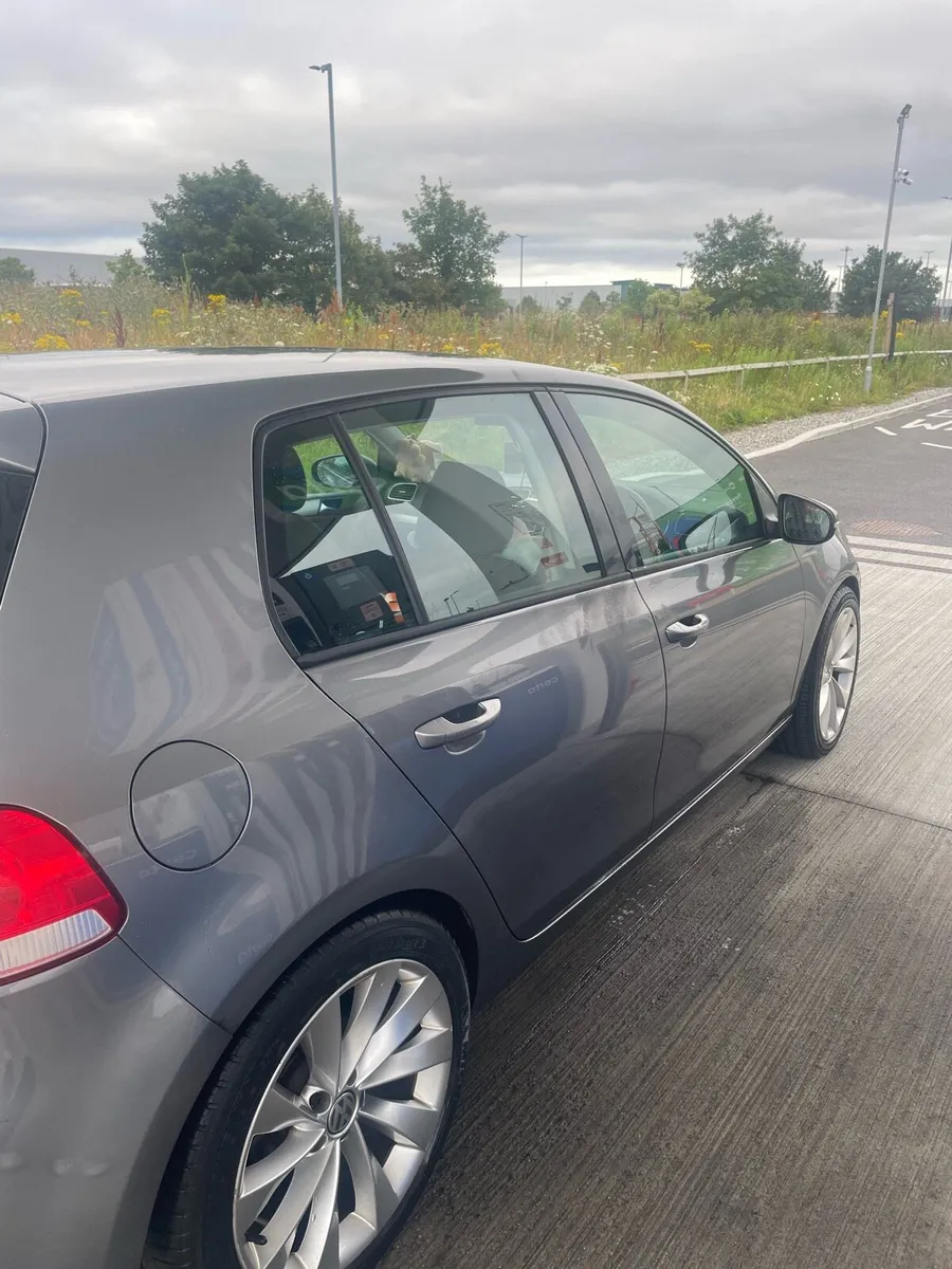 Volkswagen Golf 1.6 TDI S 2010 - Image 4