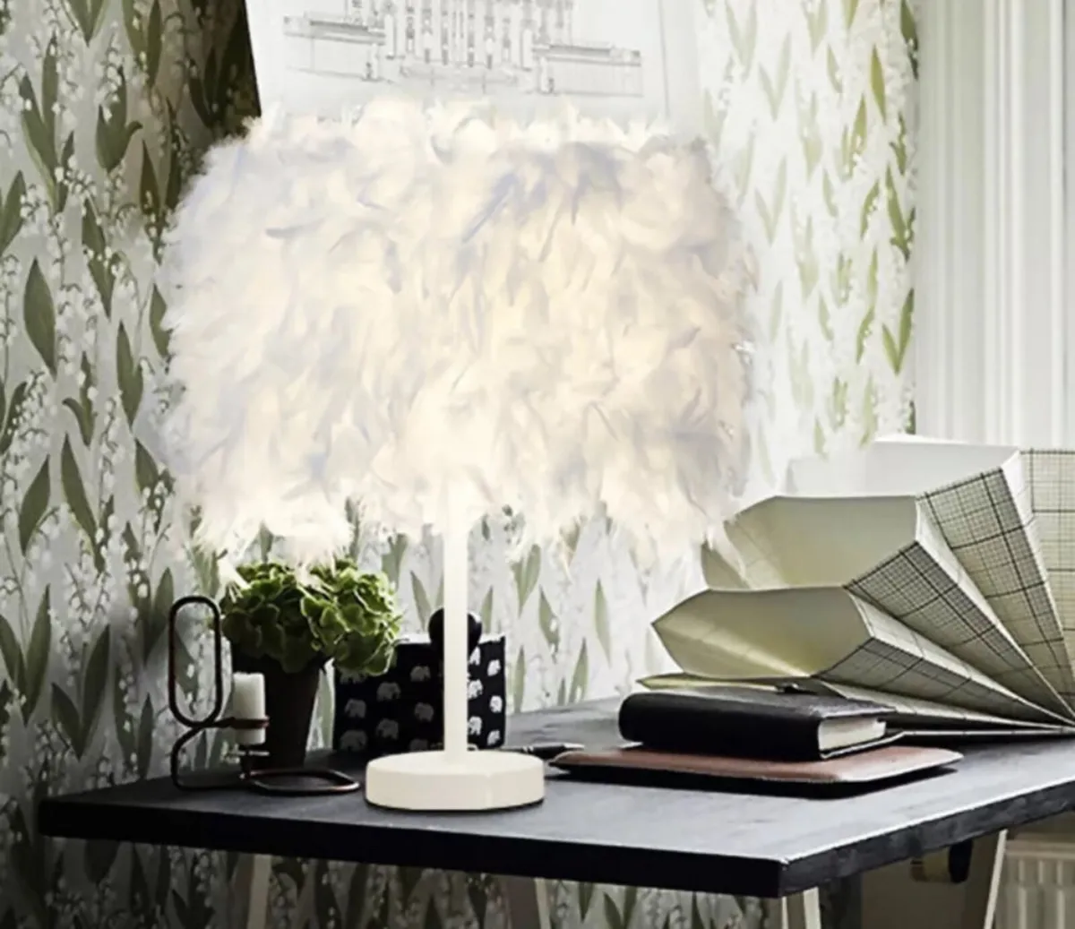 Feather Table Lamp Bedroom Bedside / Desk Lamp NEW - Image 3