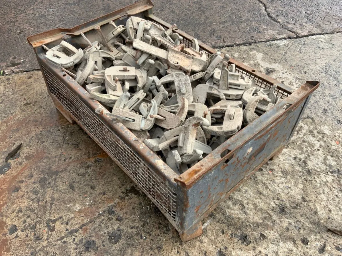 DOKA SHUTTERING FORMWORK  CLAMPS - Image 4