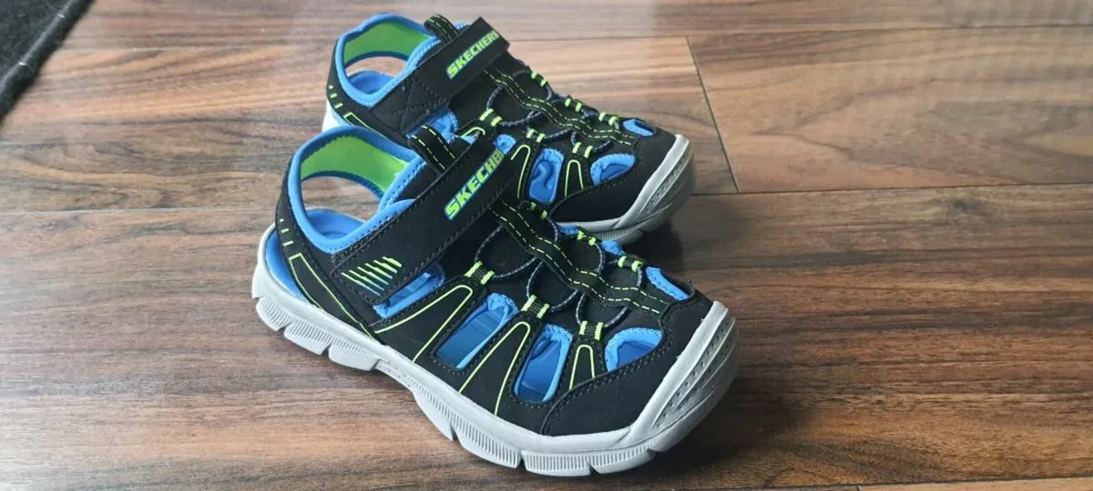 Sketchers shoes - Image 1