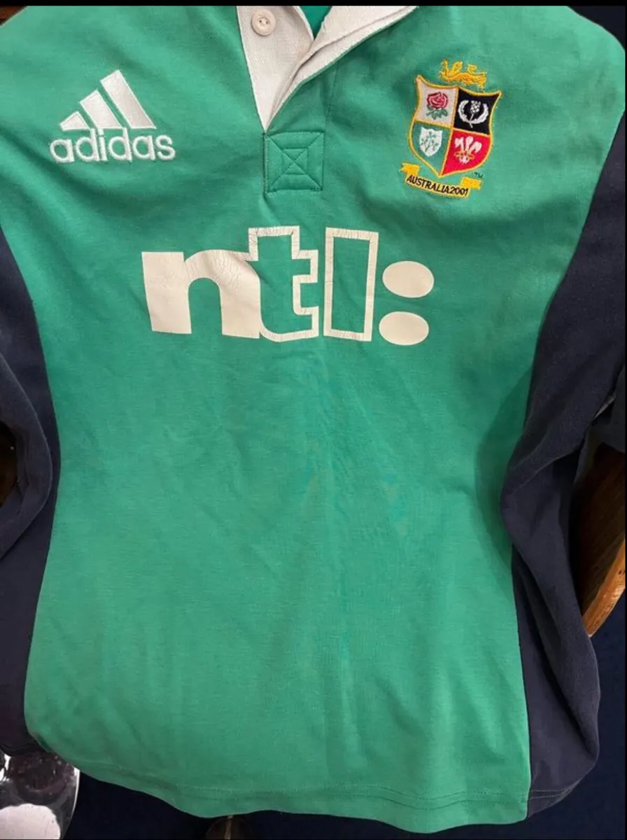 Vintage B&I Lions 2001 Jersey - Image 1