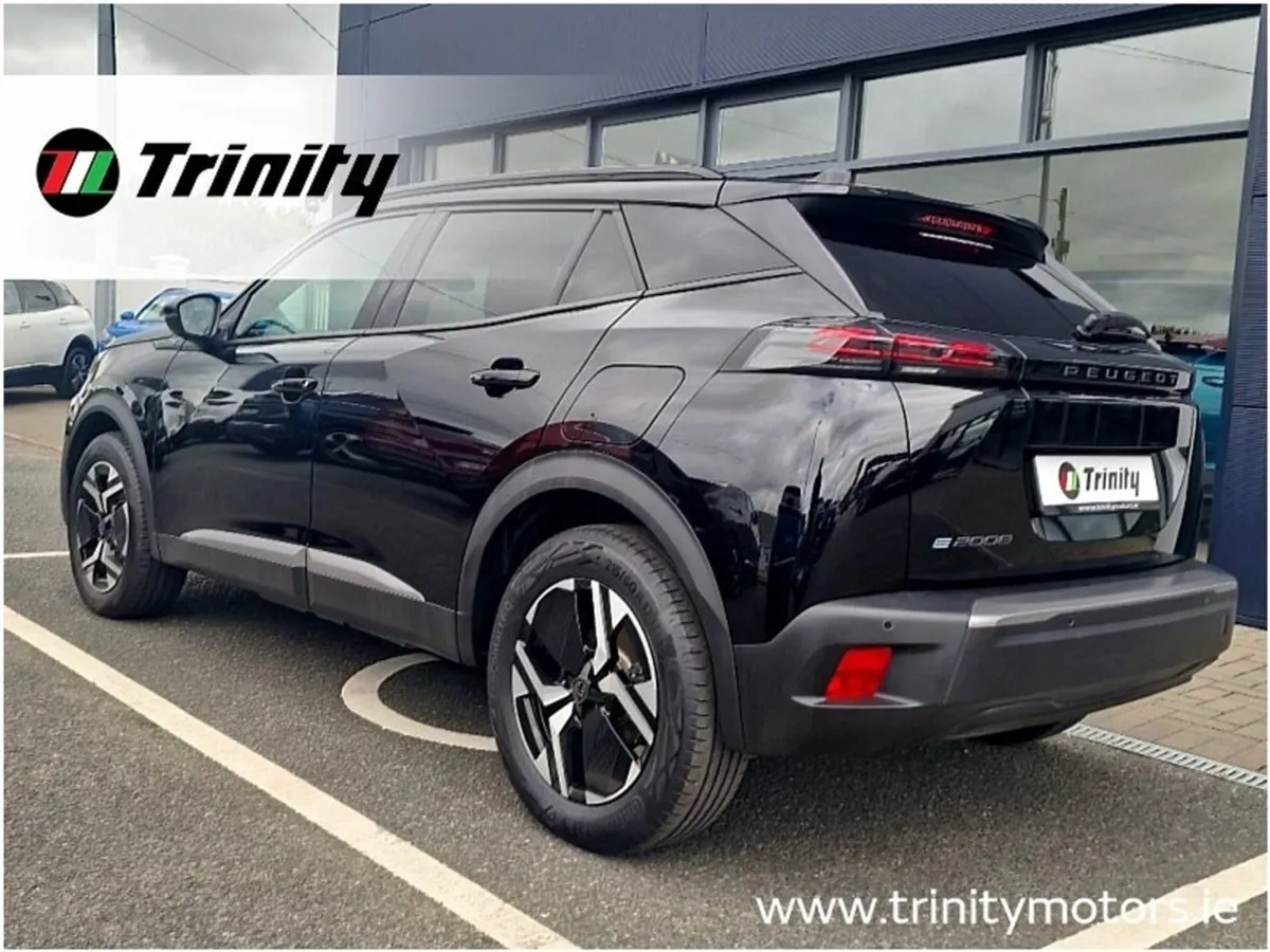 Peugeot 2008 Allure 136BHP Electric 50kwh Auto Tr - Image 3