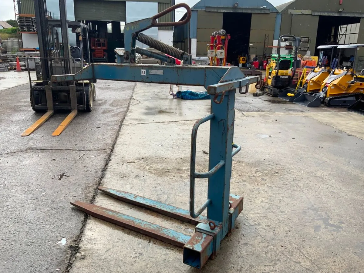 CONQUIP HIAB / CRANE PALLET FORKS........90c. - Image 3