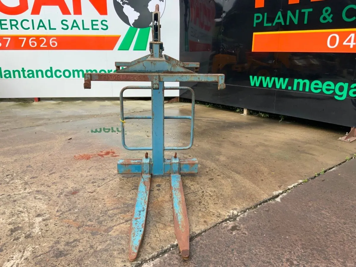 CONQUIP HIAB / CRANE PALLET FORKS........90c. - Image 2