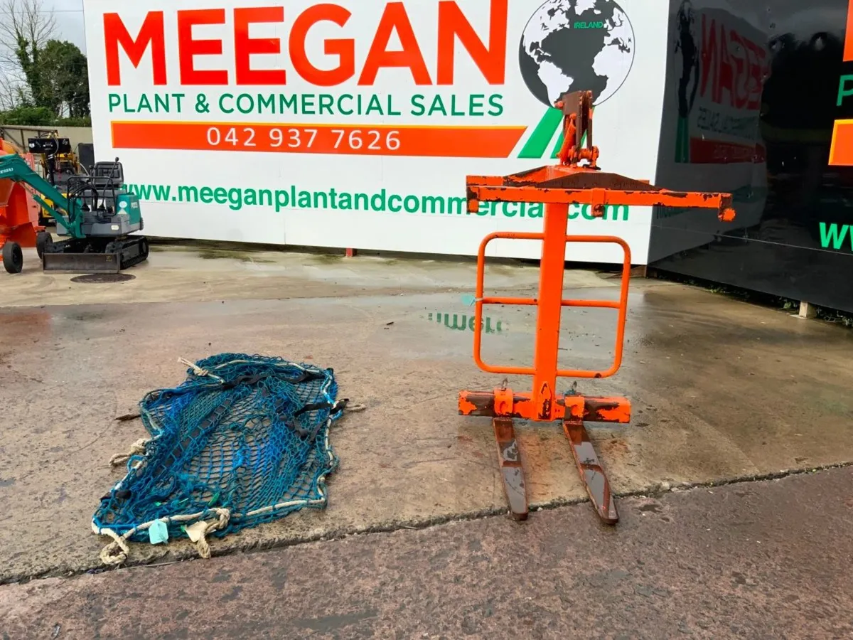 EICHINGER 2000kg CRANE FORK ATTACHMENT...90-2. - Image 1