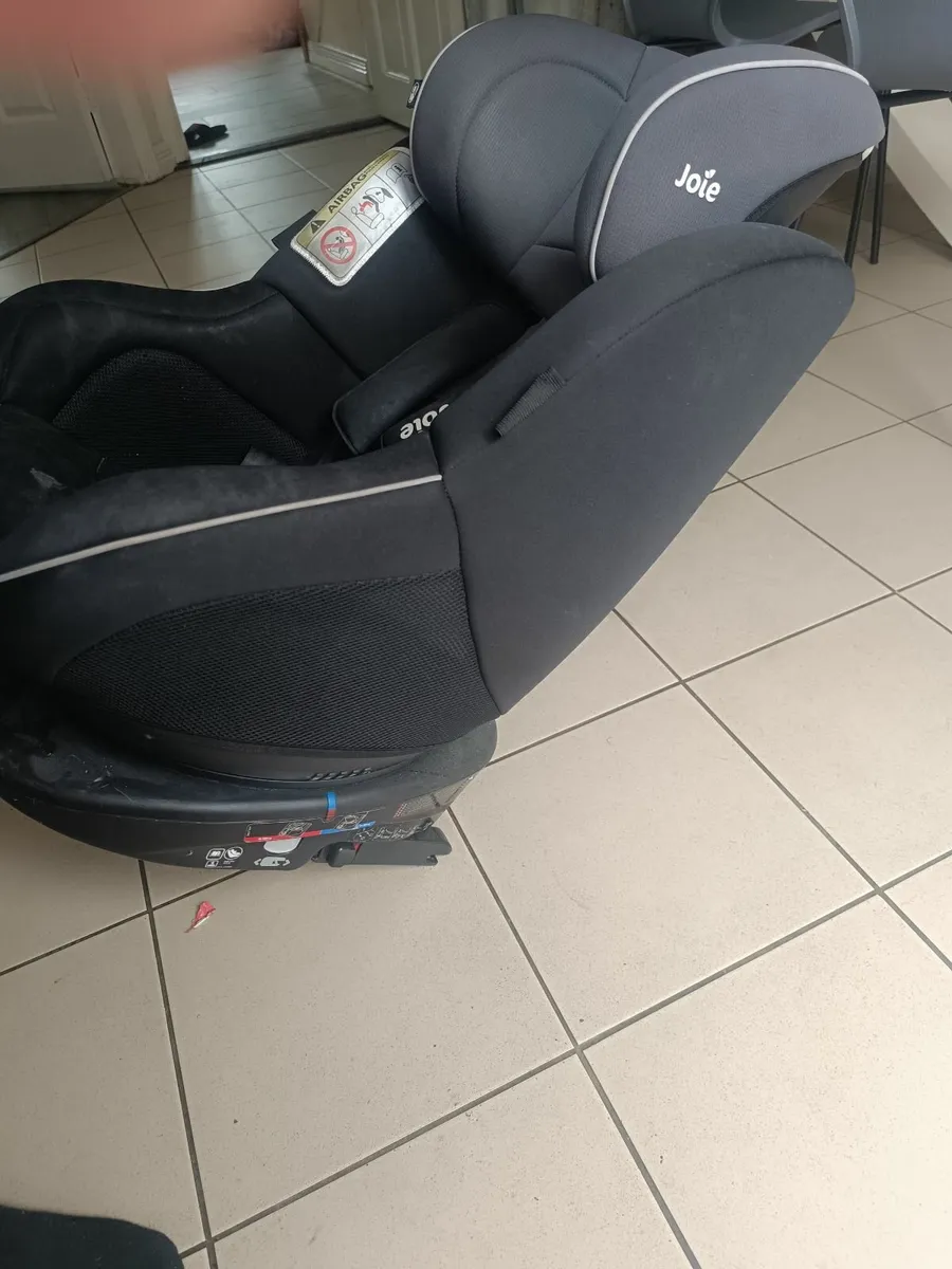 Car seat moving side - Image 4