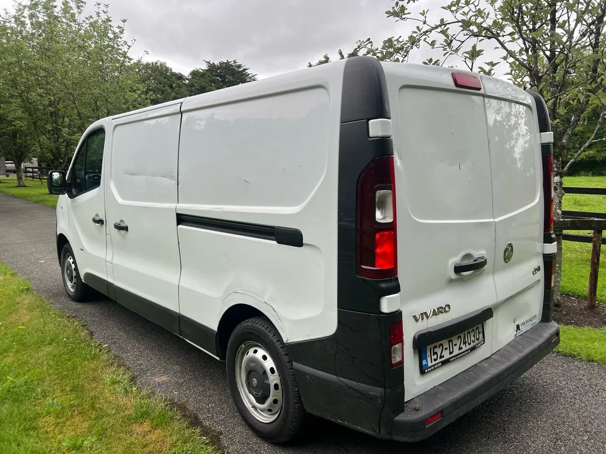 2015 Opel Vivaro tax and test 02/2026 - Image 4