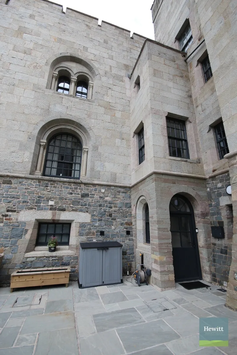 3 bed Apartment for rent Gosford Castle Co Armagh - Image 2