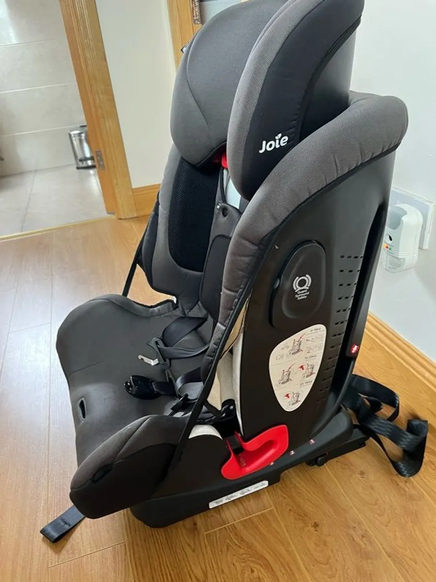 Joie Bold car seat - Image 2