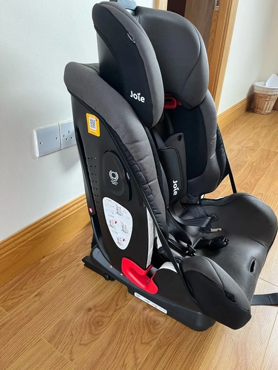 Joie Bold car seat - Image 3