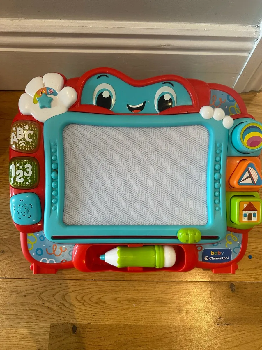 Baby Clementoni Magnetic Easel - Image 1