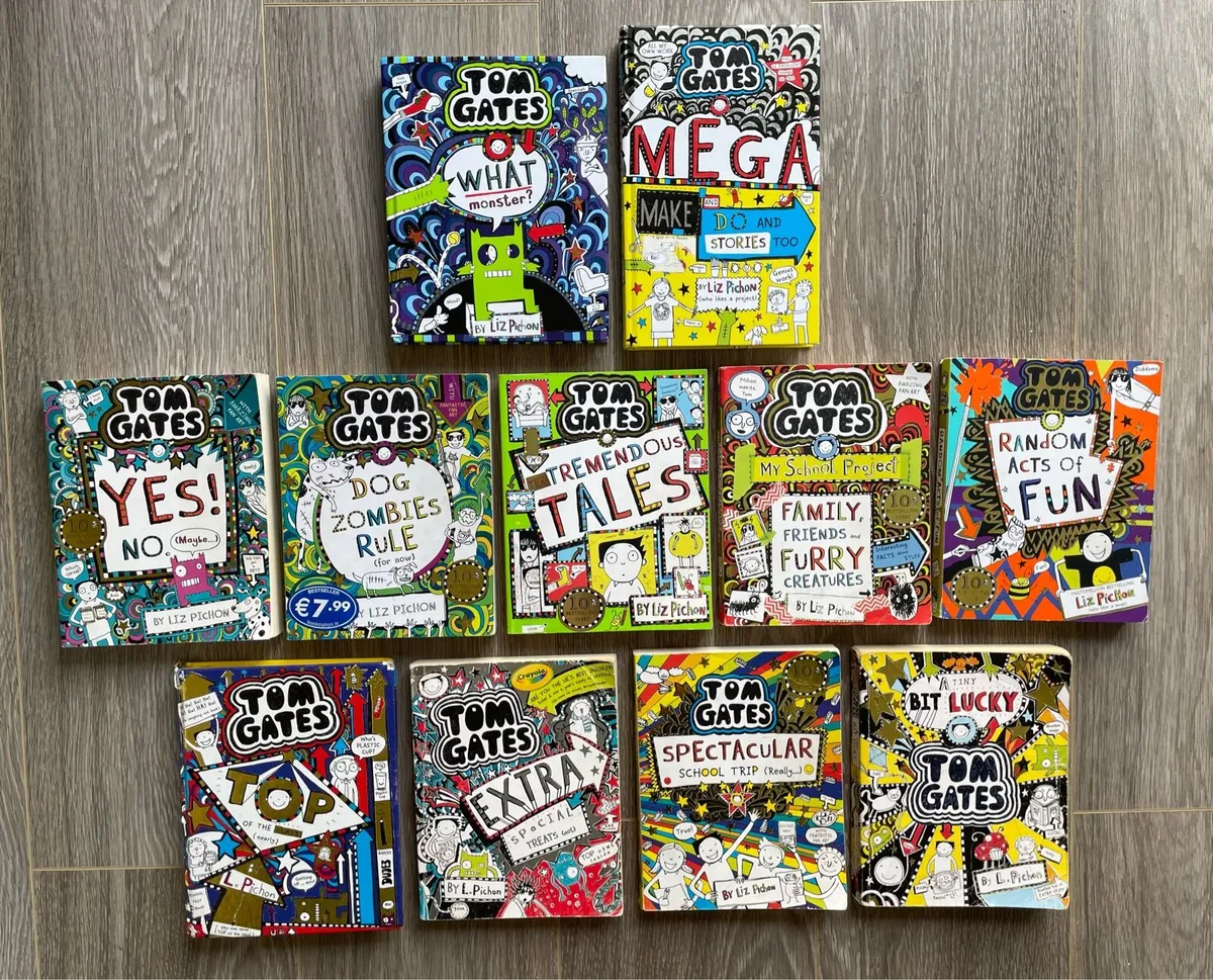 15 Books - 10 Tom Gates Books PLUS 5 FREE - Image 1