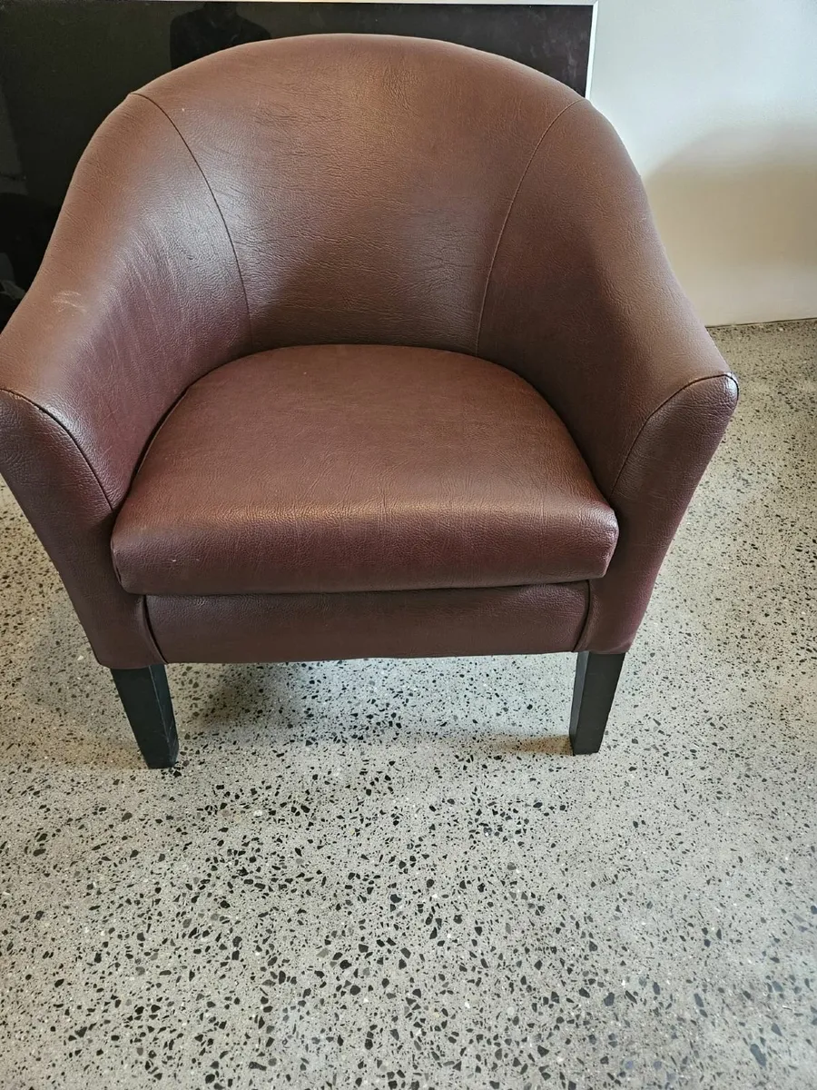 Bucket Chair - Image 2