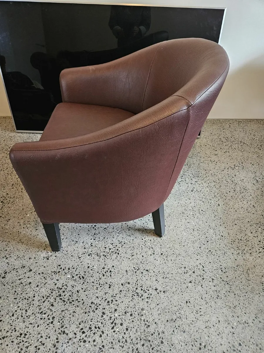 Bucket Chair - Image 4