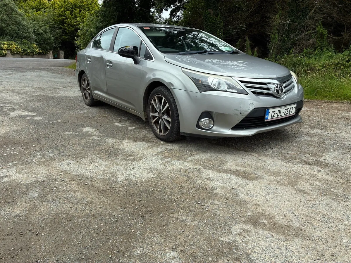 2012 Toyota Avensis - Image 4