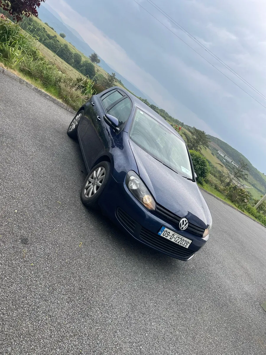 Volkswagen Golf - Image 1