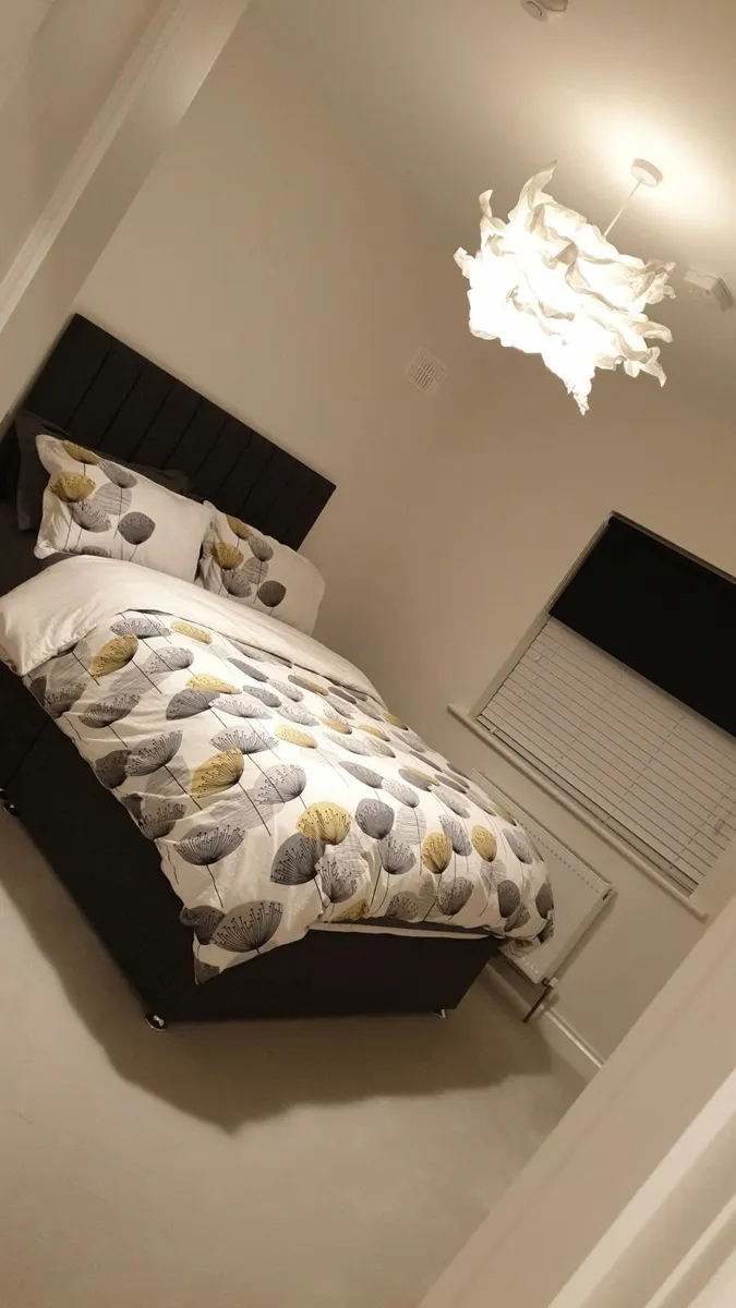 King Size KK Ashford Divan Bed(Caseys Furniture) - Image 3