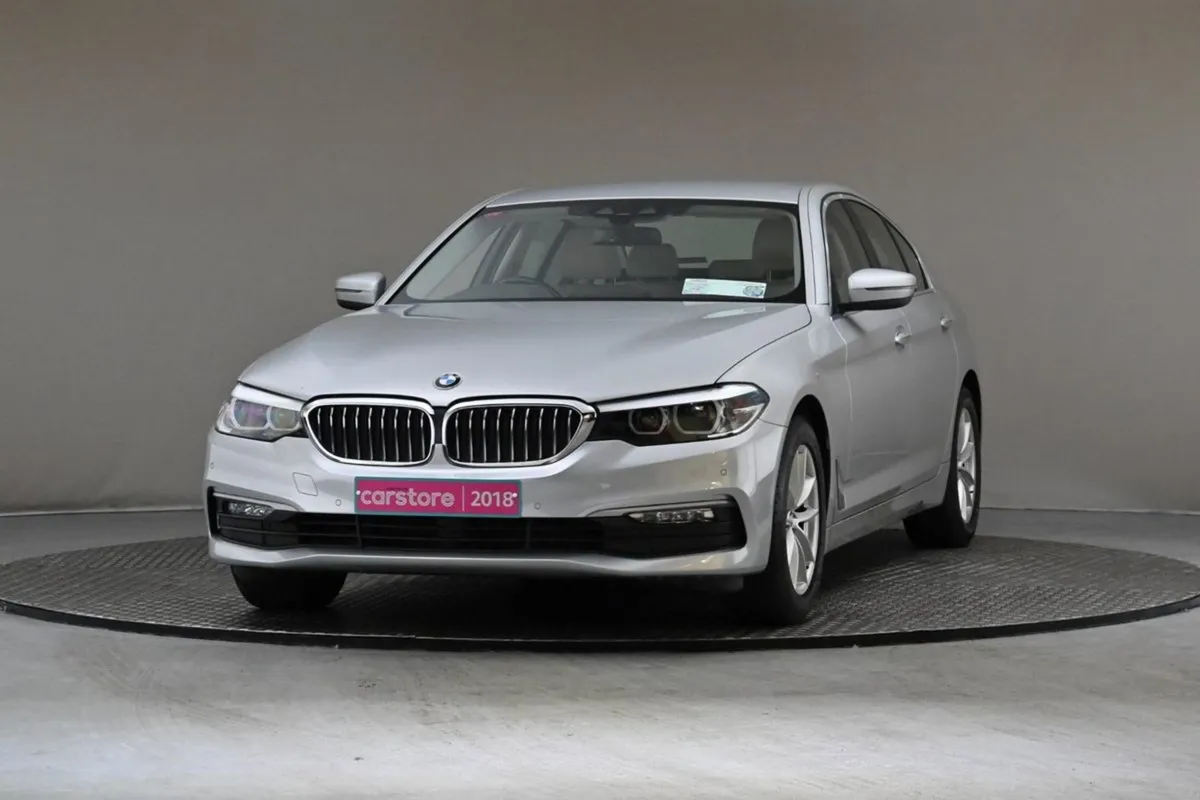 BMW 5 Series 520d SE Auto Leather - Image 3