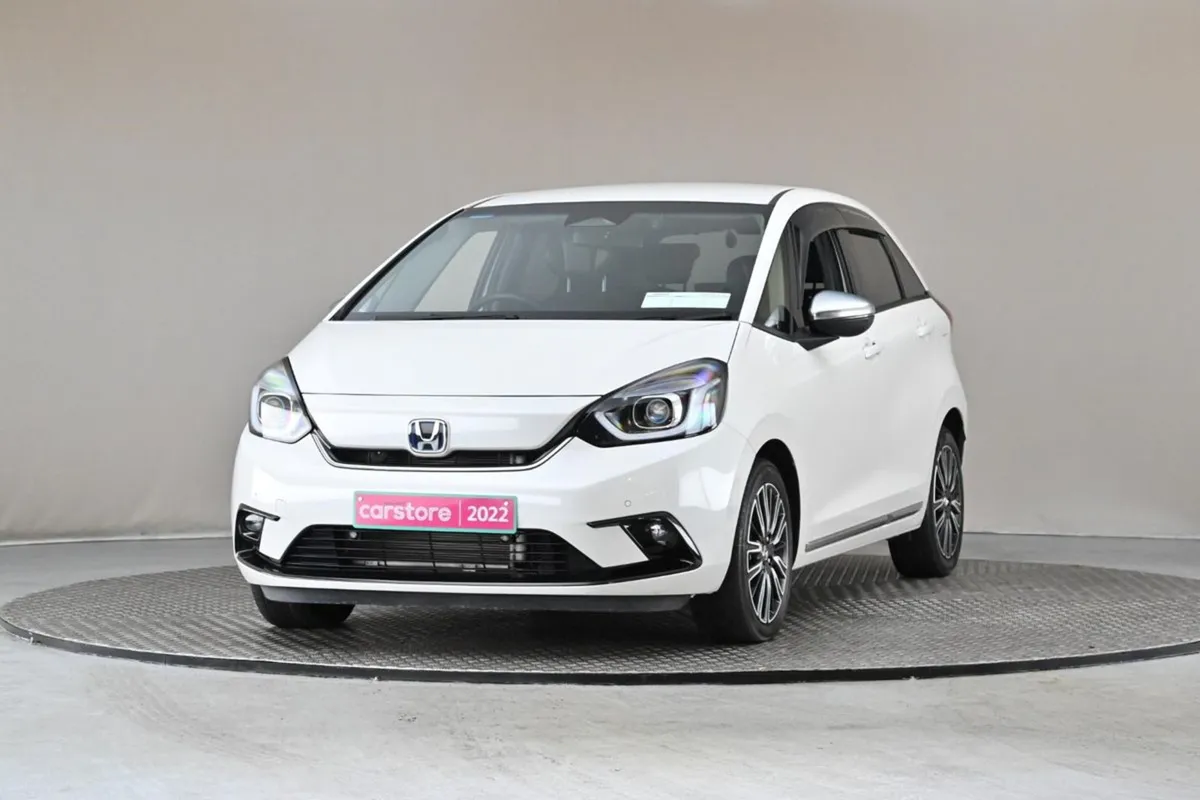 Honda Fit FIT 6AA GR3 Half Leather - Image 3