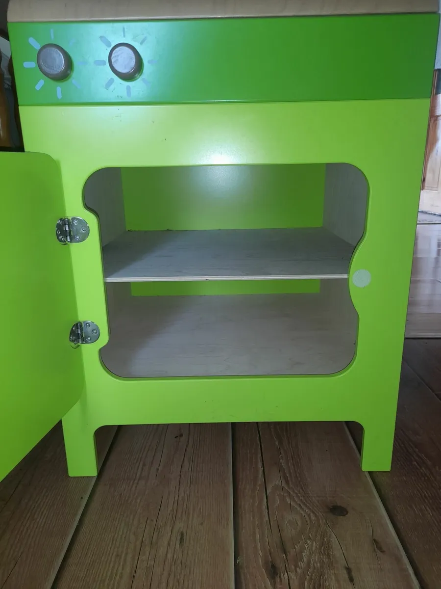 Toy kitchen - Image 3