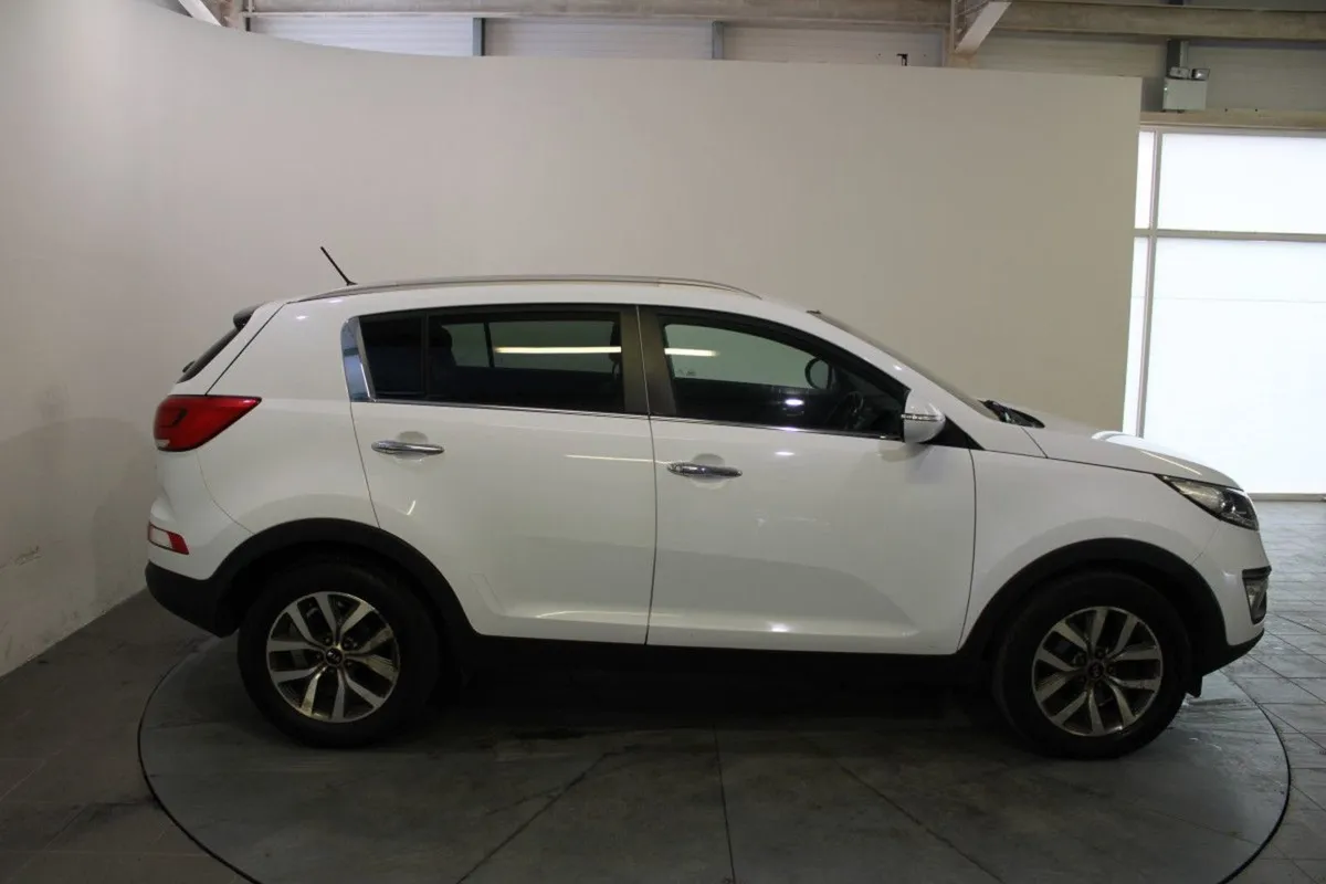 Kia Sportage 1.7 D EXL 2WD - Image 3