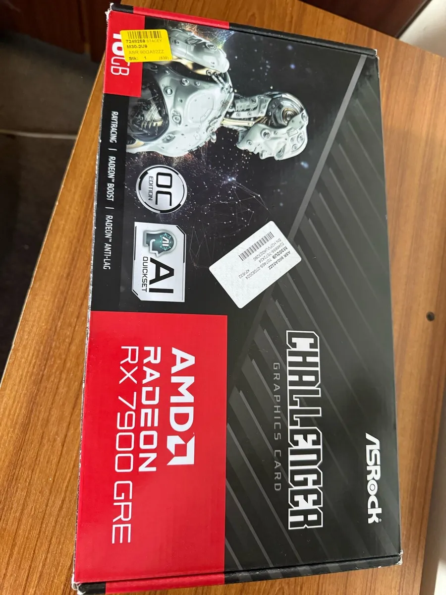 AMD RX 7900 GRE - Image 1