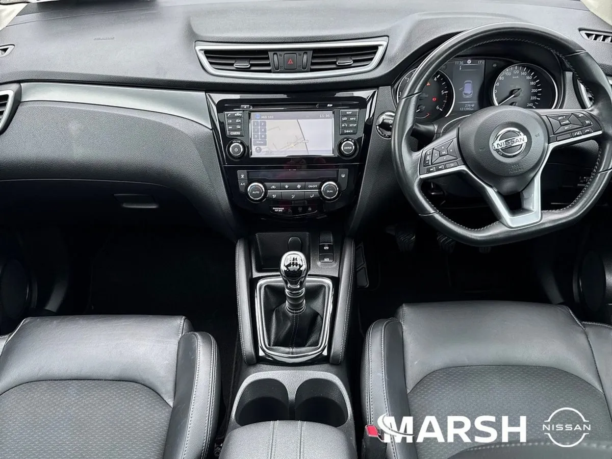 Nissan QASHQAI 1.5 DSL SV Premium Part Leather 18 - Image 4
