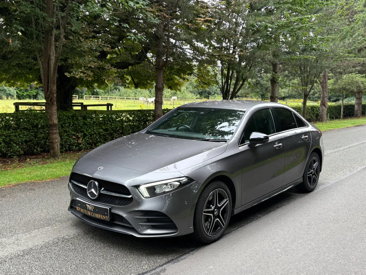 Mercedes-Benz AMG 2022 - Image 2