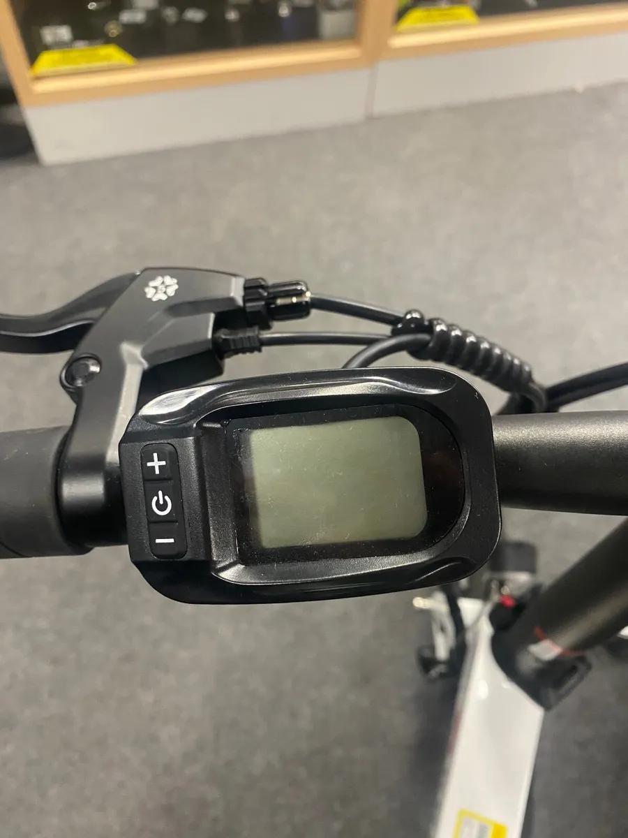 Kruz Cadiz Folding Ebike - Great Condition - Image 2
