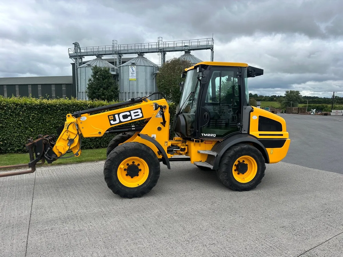 Jcb tm220 - Image 1