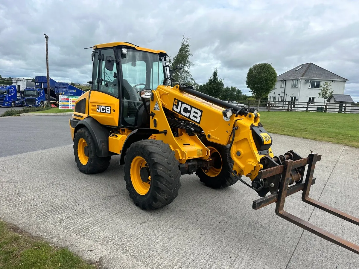 Jcb tm220 - Image 2