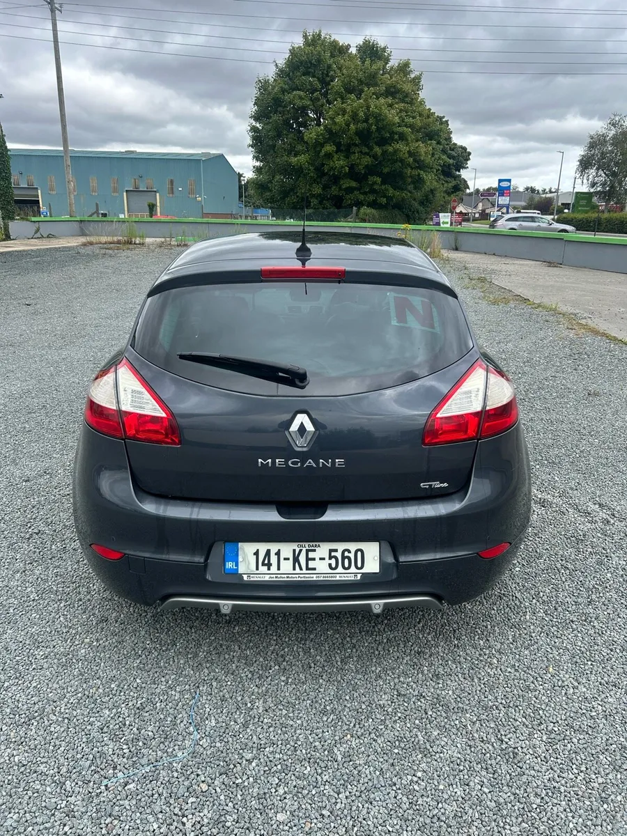 Renault Megane 2014 - Image 2