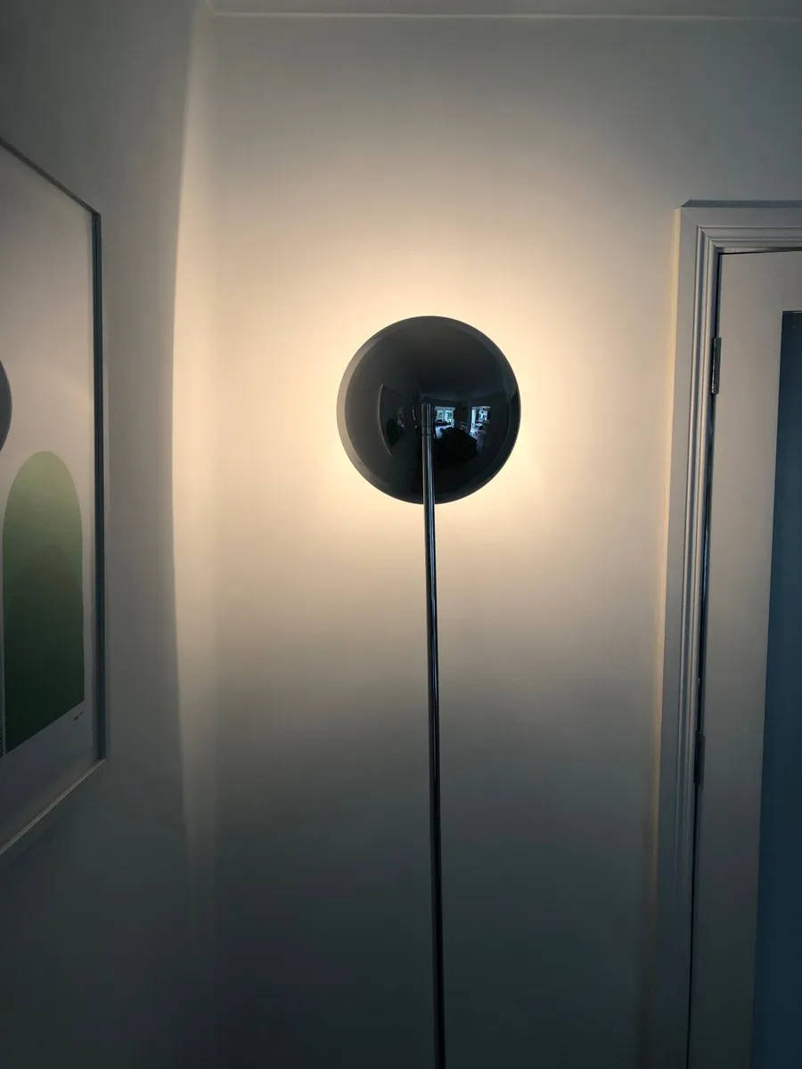 Floor Lamp - Image 1
