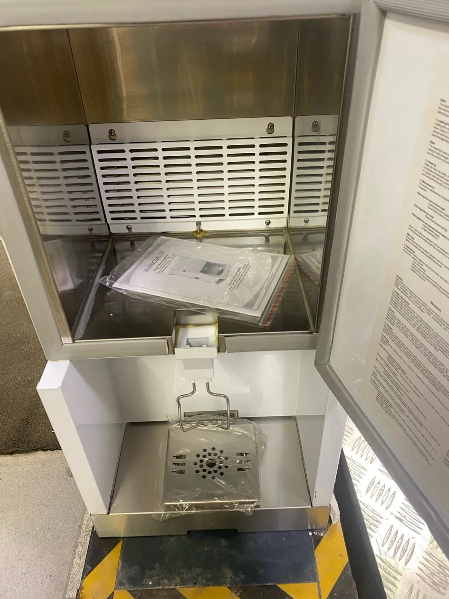Milk fridge - Image 2