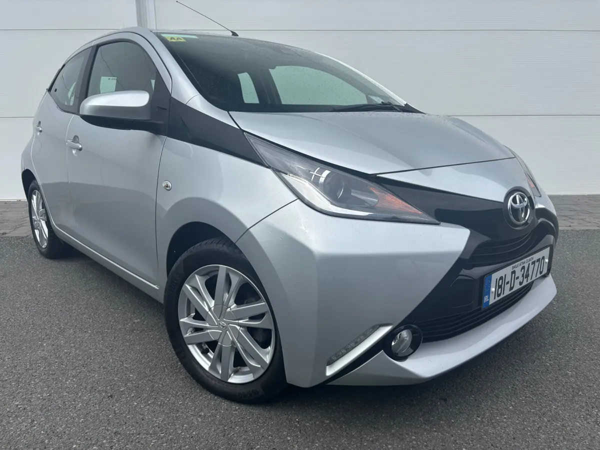 2018 TOYOTA AYGO X-PLAY 1.0i LOW KMS - Image 1
