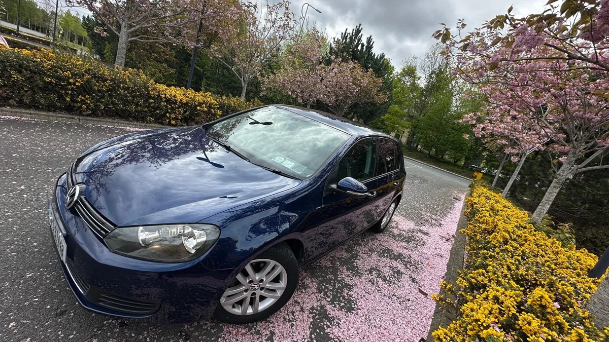 Vw golf 2012 Automatic - Image 1