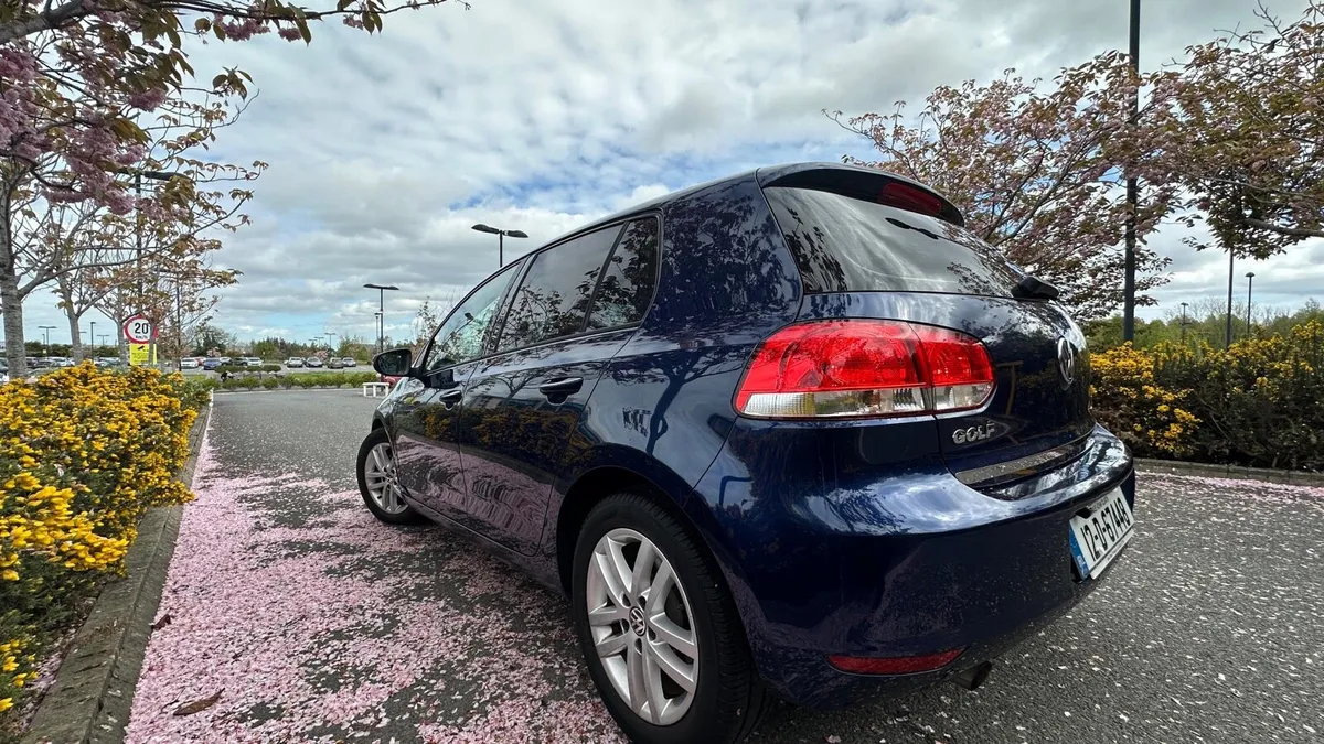 Vw golf 2012 Automatic - Image 4